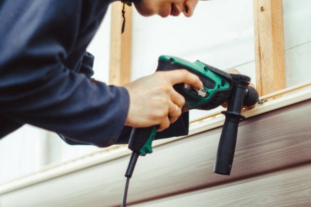 Storm Damage Siding Repair in Grapevine, TX